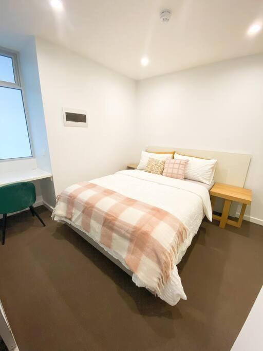 Apartment Beautiful One-bed In Adelaide